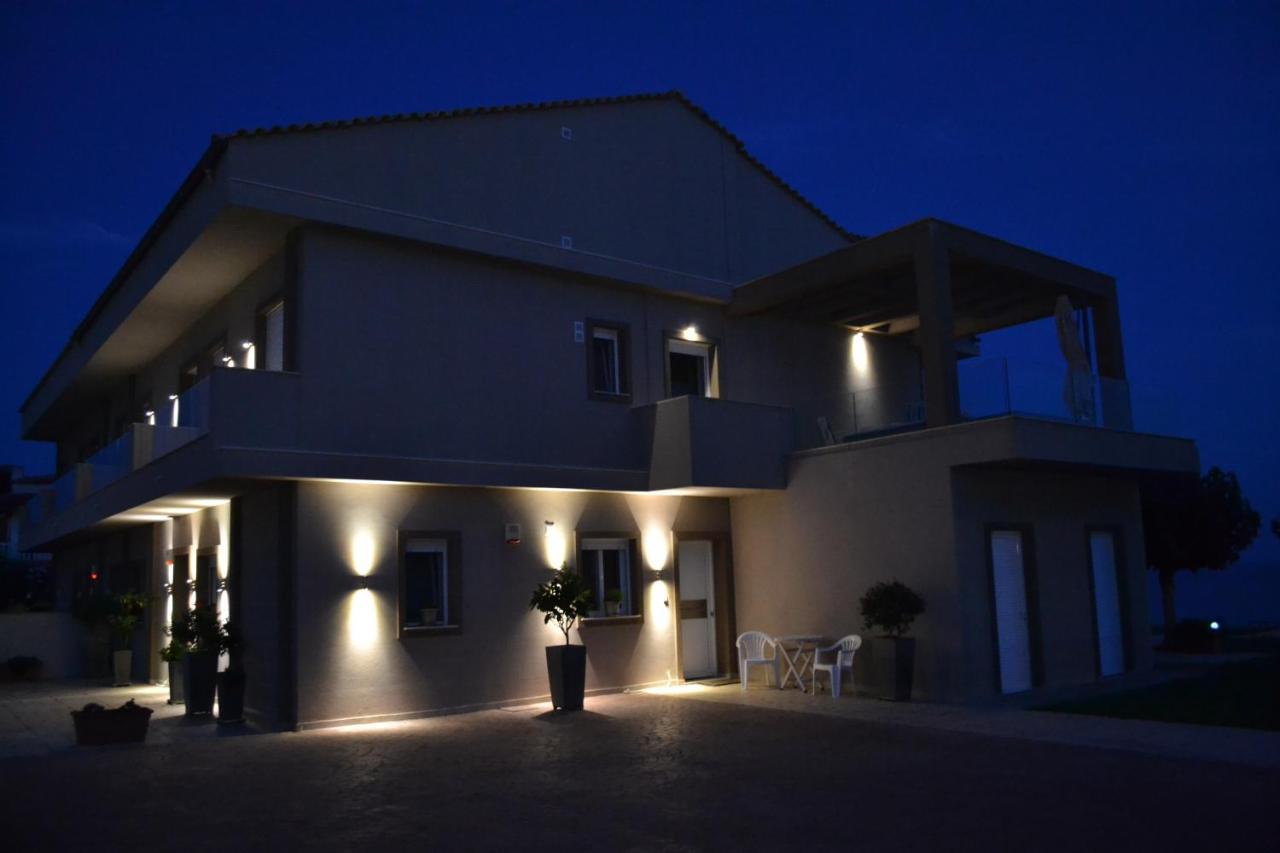 Aquarius House Villa Agios Georgios  Exterior photo