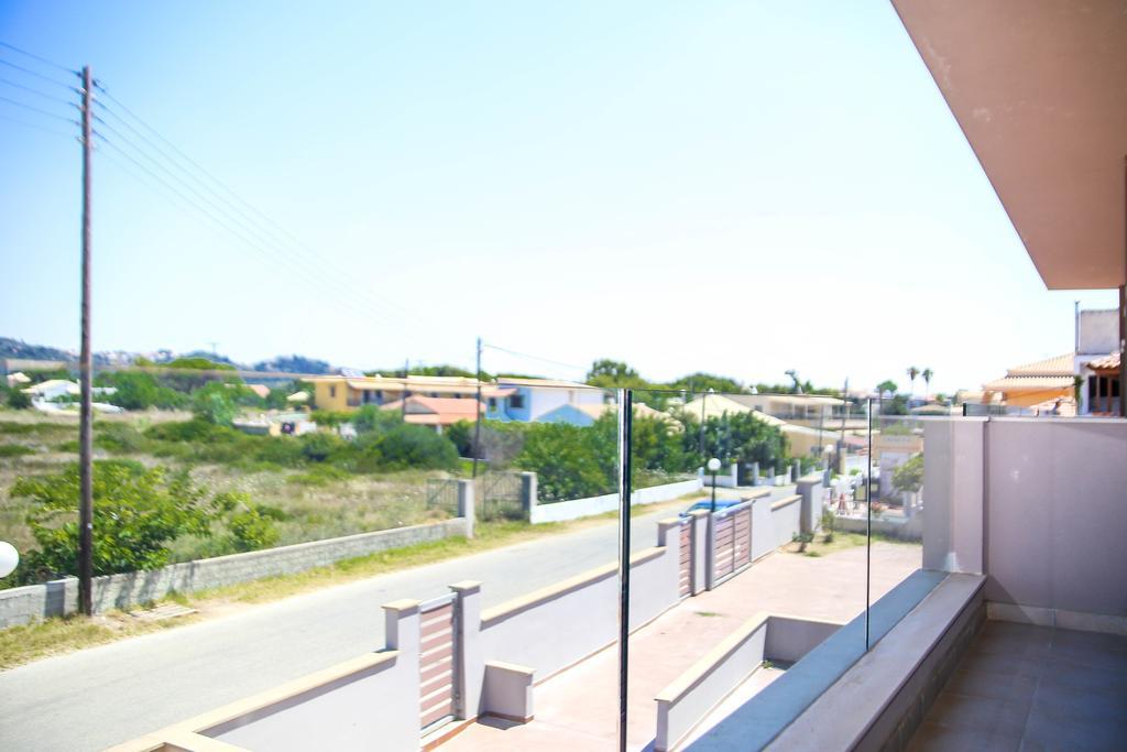 Aquarius House Villa Agios Georgios  Exterior photo